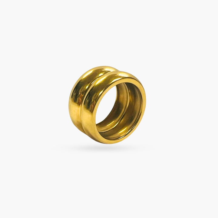 The Round Shape Gold Ring