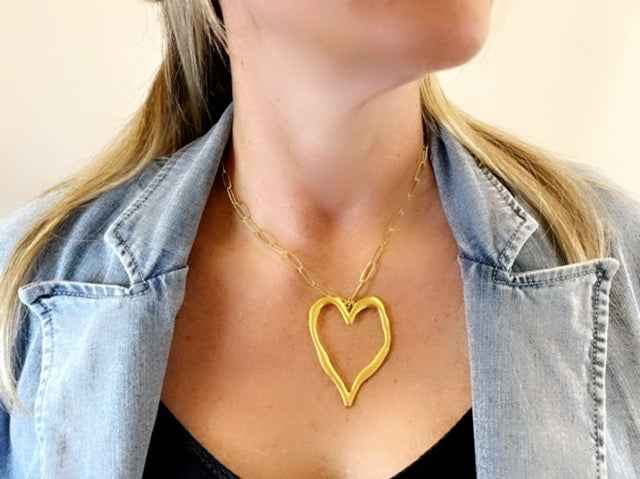 Large Matte Heart Paperclip Necklace
