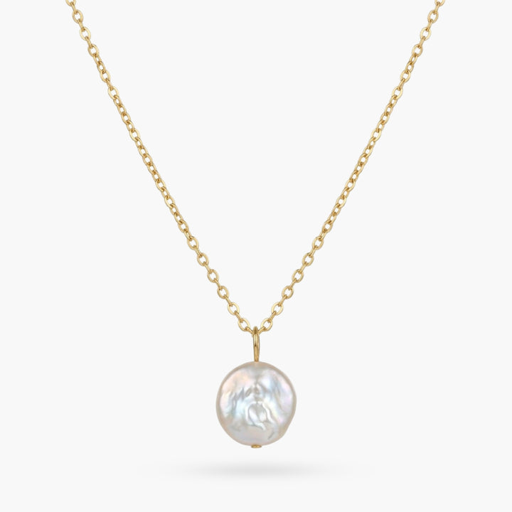 Getting Fresh Disc Pearl Necklace
