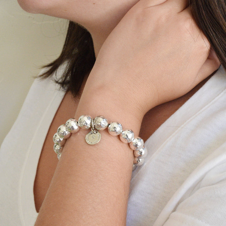 Eternity Bracelet in Gold Hammered
