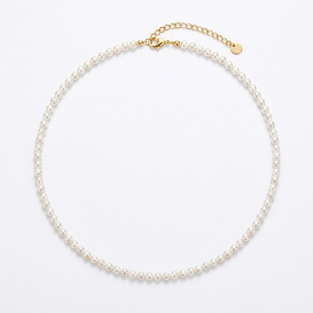 Small Pearly Necklace