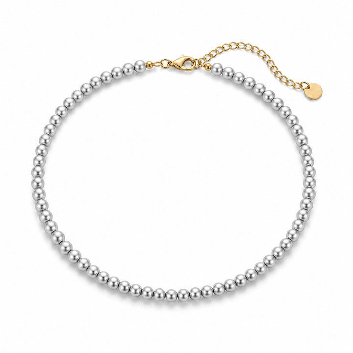 Small Pearly Necklace