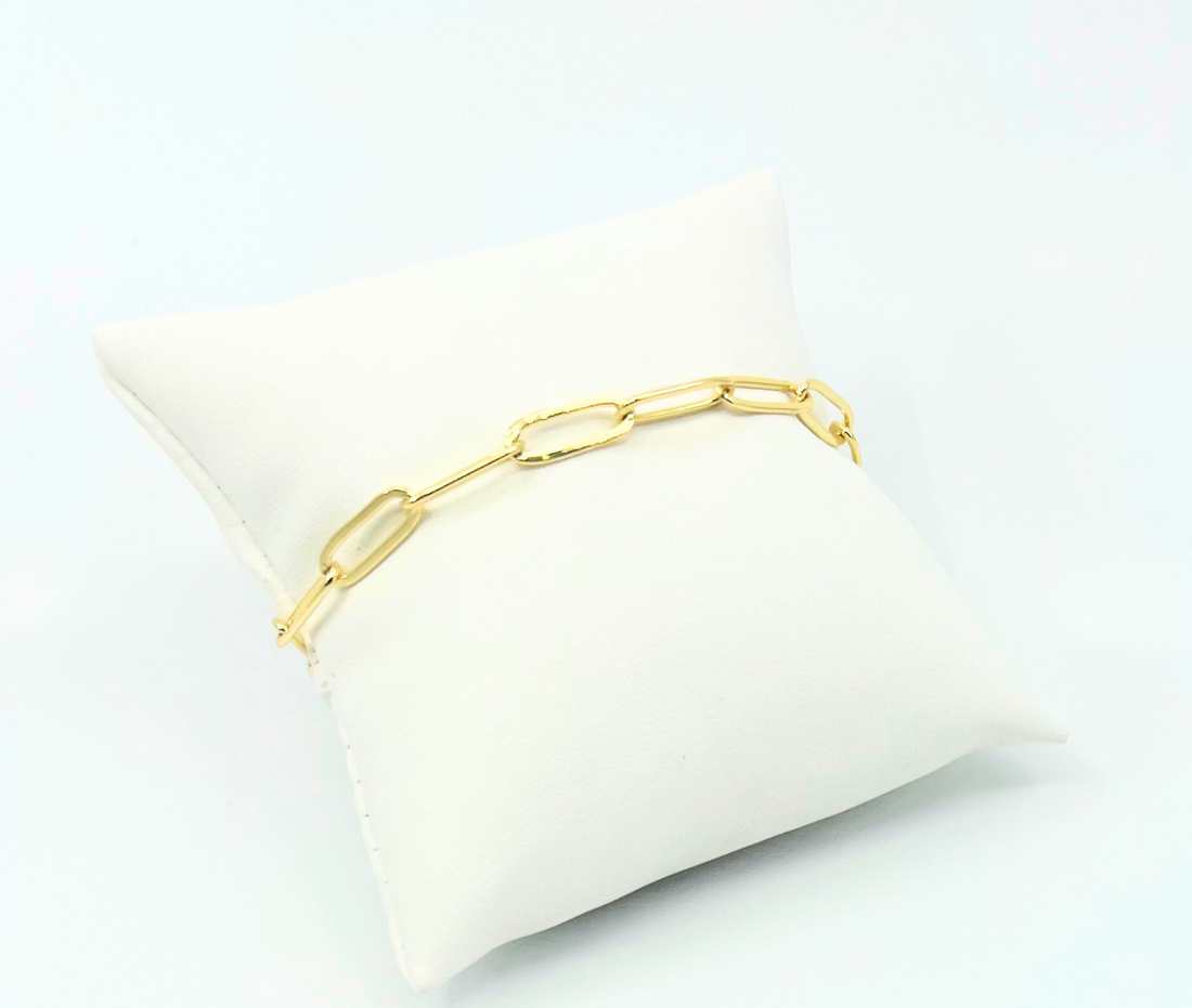 The Paperclip Bracelet