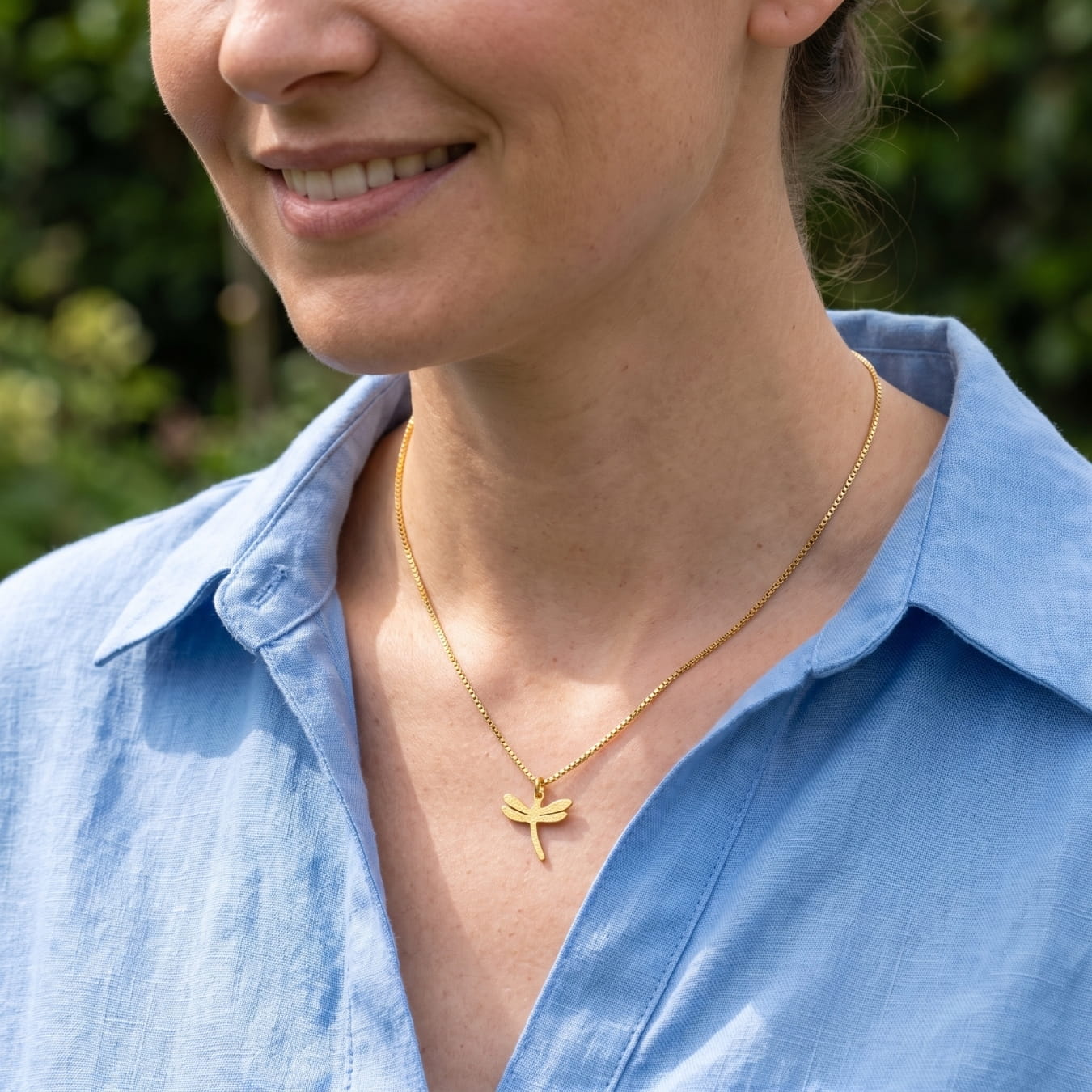 The Glitter DragonFly Necklace